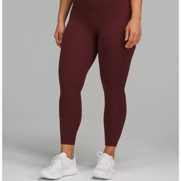 Lululemon Size 2 Merlot - Picture 2 of 6